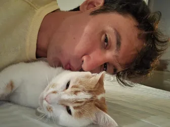 Valderson and his cat Luigi
